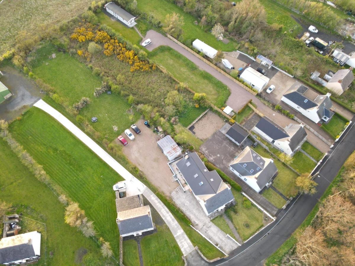 Kings Accommodation Donegal Town Екстер'єр фото